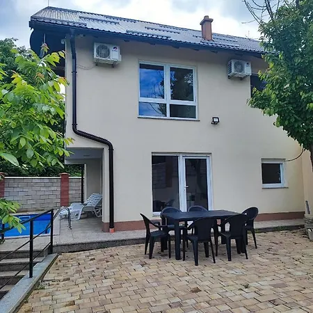 Ajsa With Private Heated Pool *
